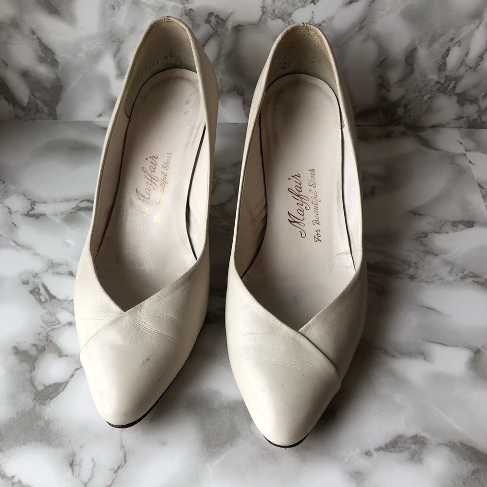 White Vintage Leather Mayfair Kitten Heels